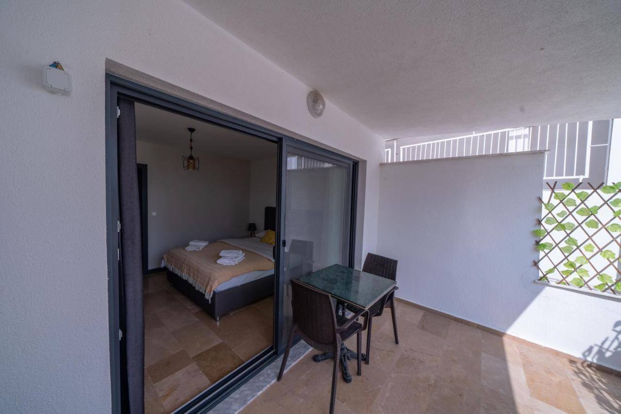 Ilya Apart 2 Bodrum Luaran gambar